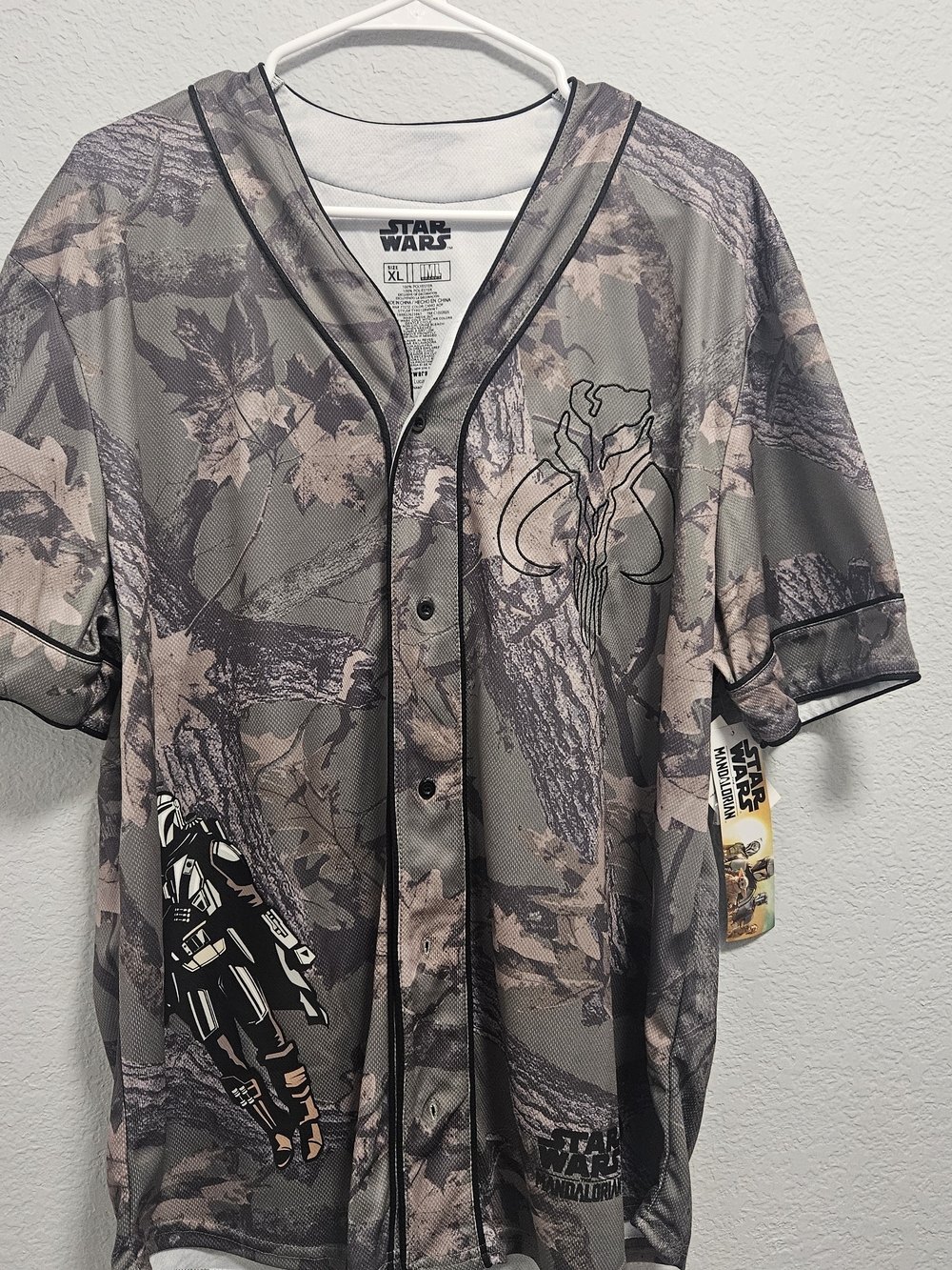 Star Wars Mandalorian Camo Baseball Jersey - Gray/Tan/Black